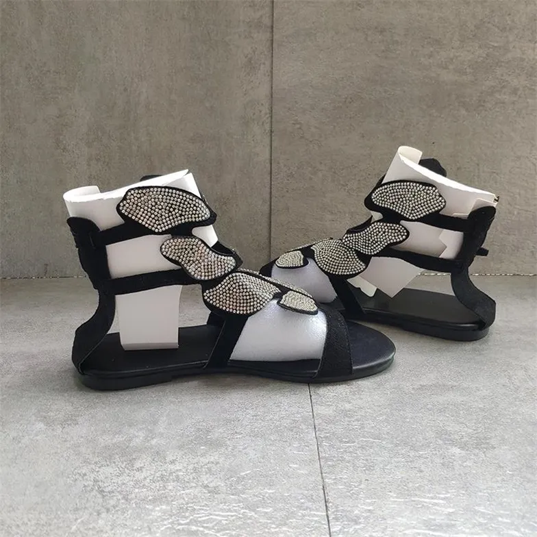 2021 Designer mulheres sandálias moda flat flampper verão borboleta com strass ao ar livre sapatos casuais senhoras chinelos 35-43 W9