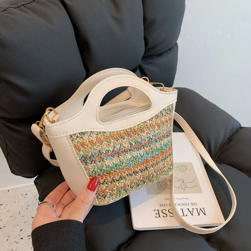 2021nuove borse alla moda Borsa a tracolla a tracolla semplice a trama intrecciata a colori Borsa di paglia Borsa stile confortevole