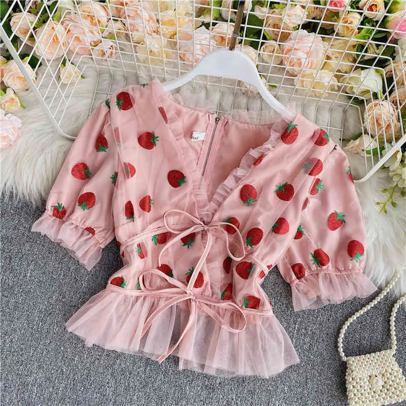 Summer Women's Strawberry Shirt Japanese Kawaii Sweet V-Neck Short-Sleeved Chiffon Blouse Bandage Crop Top Female 210514