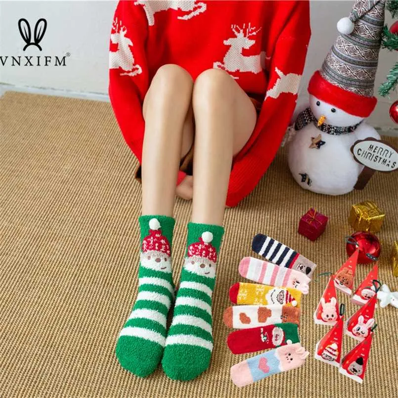 Chaussettes de Noël en molleton de corail d'hiver épaissir boîte-cadeau de dessin animé 3D chaussettes chaussettes d'animaux chaudes chaussettes d'animaux cadeaux d'année 211204