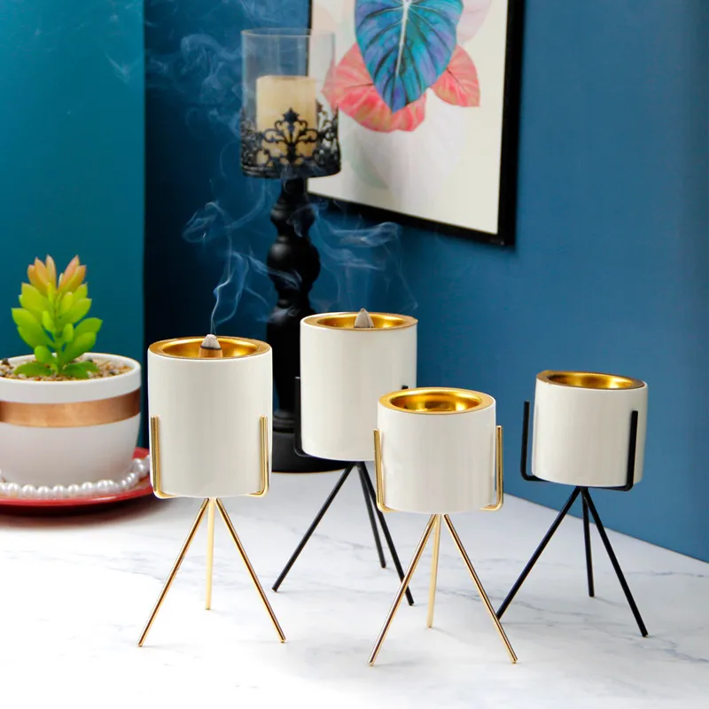 Hurtowe lampy zapachowe Nowoczesna prostota ceramiczna złota statyw kadzidła palnika dekoracje pulpitu