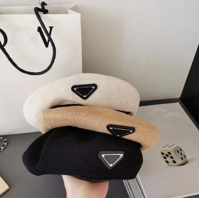 Boina feminina de inverno letra P Luxo plana Caxemira Boné Outono Senhora Viagens ao ar livre Gordura Quente Férias Gorro 3 Cores Bonés