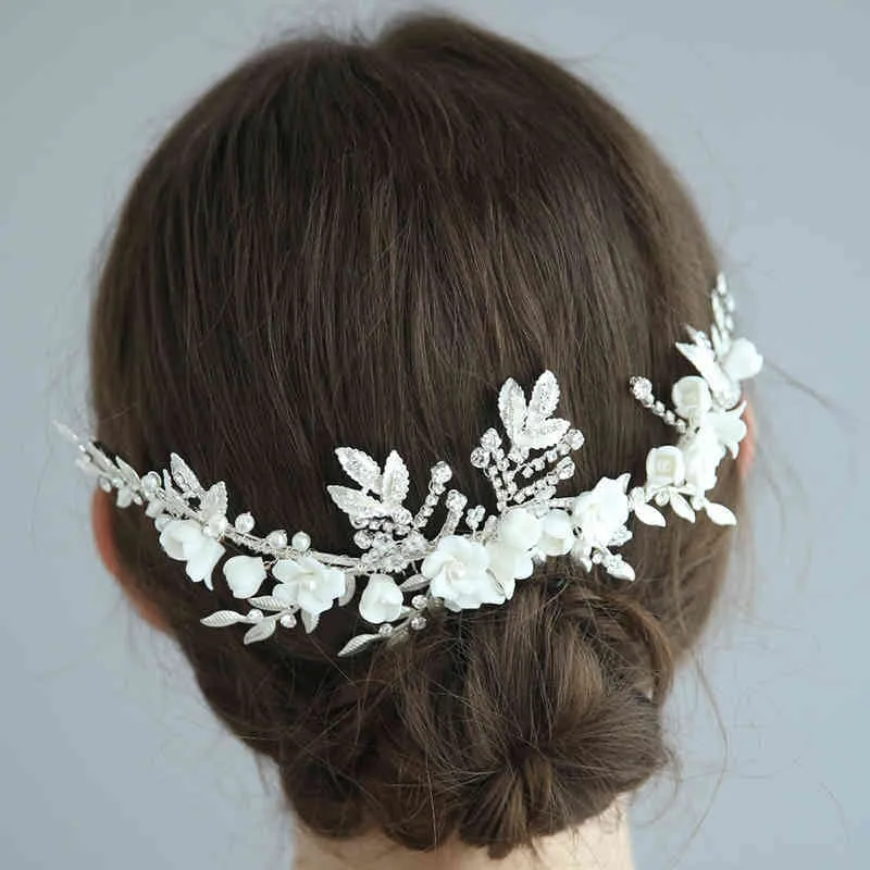 SLBRIDAL Handmade Silver Color Rhinestones Crystal Bridal Comb Pearls Creamic Flower Wedding Hair Accessories Women Jewelry
