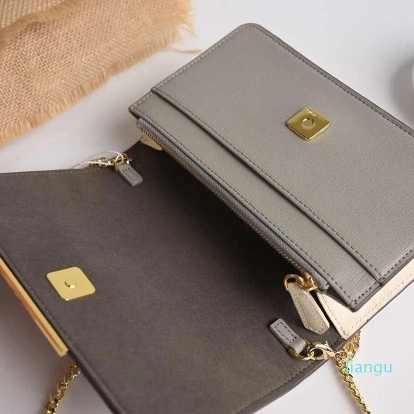 Women Luxurys Designers Bags 2021 designer handbags Multi Pochette Crossbody Bag Zhouzhoubao123 Louisbags_18 Hanghhangbag spring square