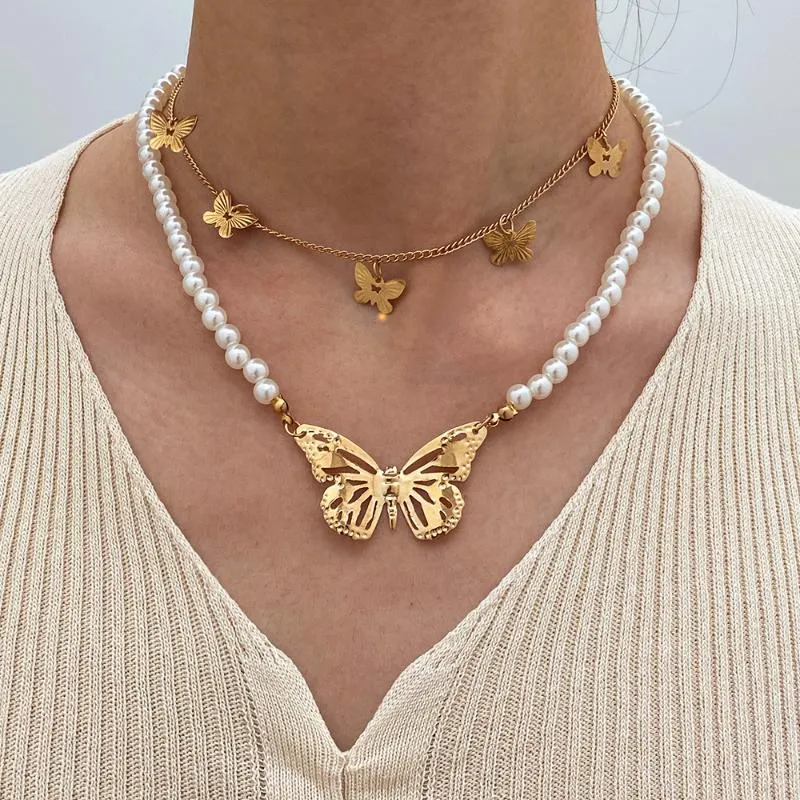 Naszyjniki wiszące podwójnie warstwa wydrążona w motyle naszyjnik dla kobiet w łańcuchu szyi pereł słodki prezent biżuterii kobiecy
