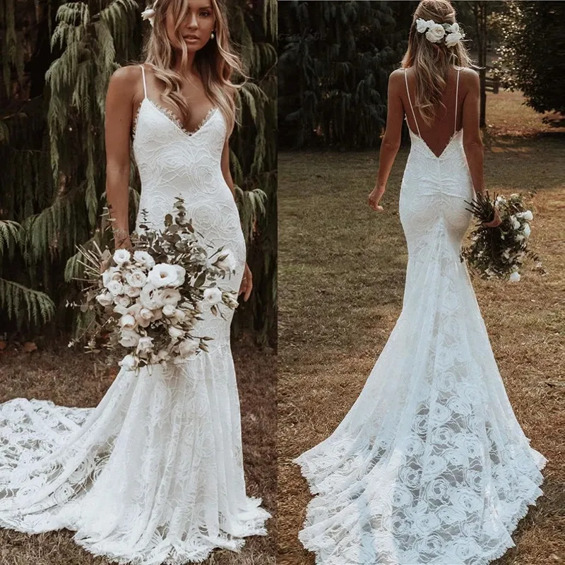 Bohemian Mermaid Suknie ślubne 2021 Backless Lace Aplikacja Plaża Kraj Spaghetti Paski Suknie Ślubne Vestido de Noiva