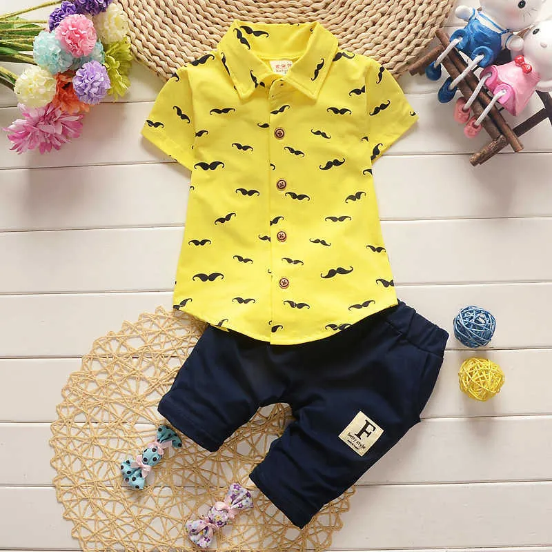 Baby Boy Clothing Set Summer Style Korean Beard Short Sleeved Shirts + Middle Pants Children's Outfits Kids Bebes Jogging Suits G1023