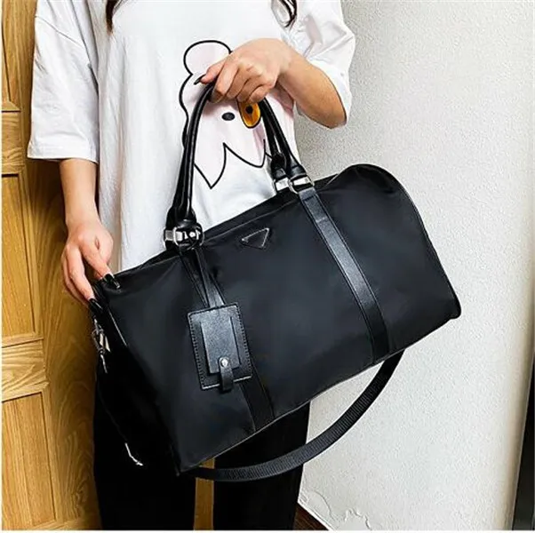 Men Fashion Duffle Bag Triple Black Nylon Travel Bags Mens Top Handle Luggage Gentleman Business Work Tote with Shoulder Strap