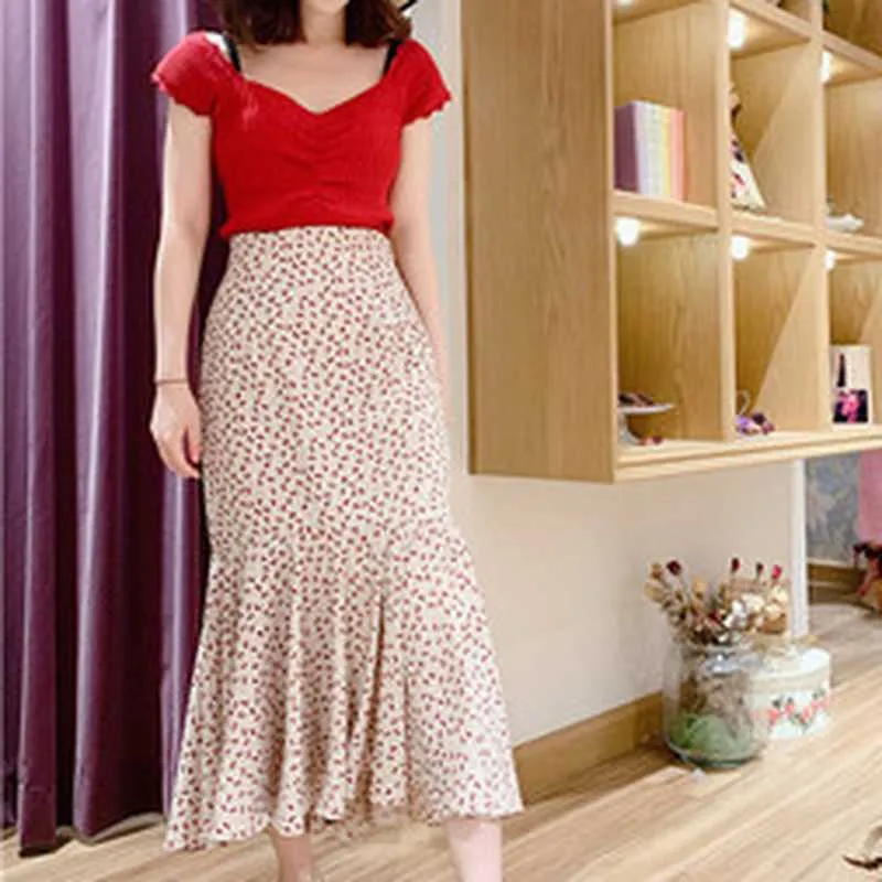 Summer Fresh Elegant Cherry Drukuj 2 Sztuk Kobiety Zestawy Wysokiej Talii Slim Long Trumpet Spódnice + V-Neck Rękaw Sleeve Corp Topy 210525