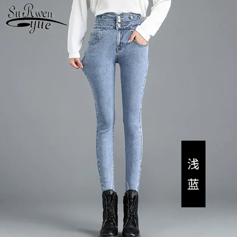 Pantaloni donna skinny online