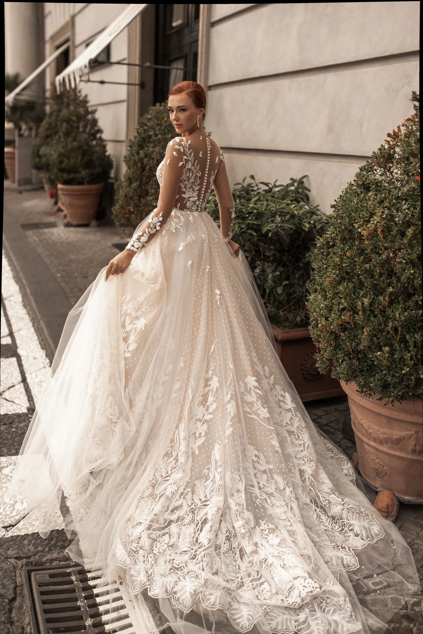 Custom Made 2021 A Line Wedding Dress With Lace Appliques