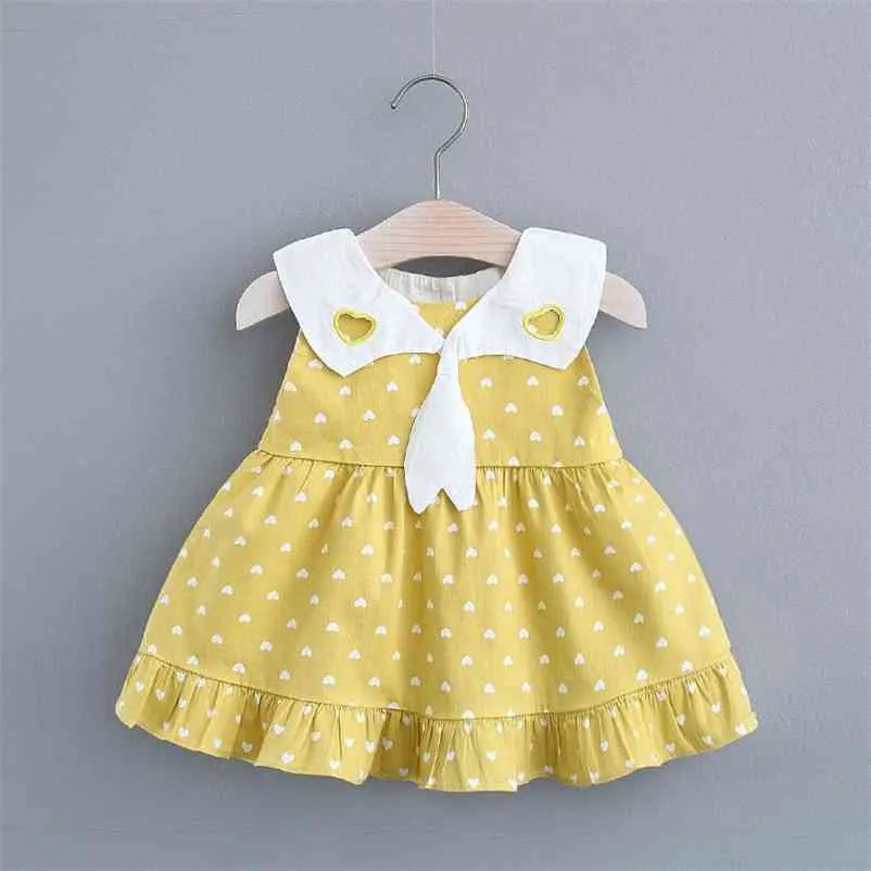 Baby Girls Casual Sukienki Lato Moda Serce Drukuj Kostiumy Maluch Rękawem Odzież Odzież urodzinowa 210429