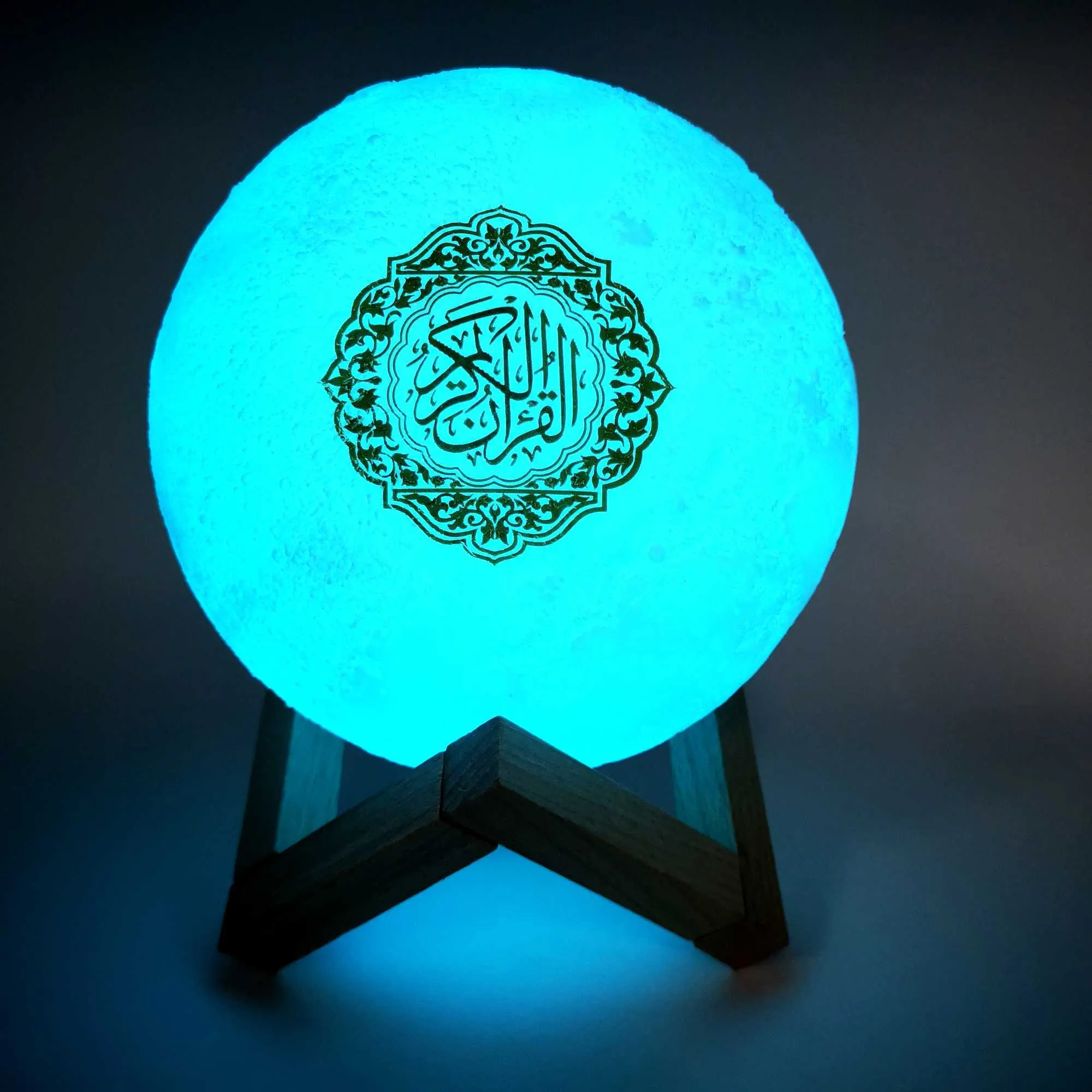 Haut-parleurs Bluetooth Lampe de nuit musulmane sans fil Haut-parleurs du Coran 3D Lune avec télécommande Coran Speaekr Light Coran Lampe tactile Y0910
