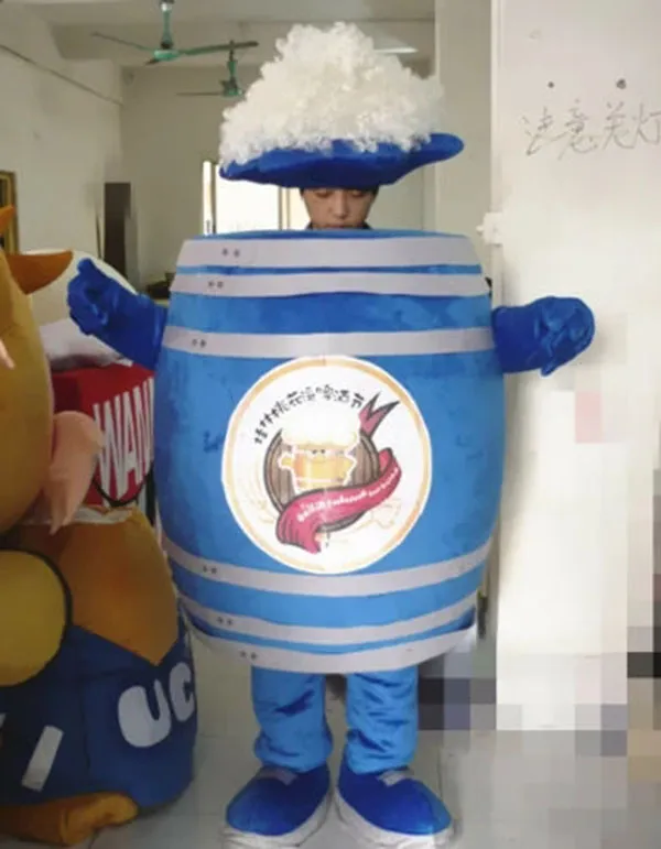 Performance Blue Beer Mascot Costume Halloween Fancy Party Dress Personaggio dei cartoni animati Vestito Carnevale Unisex Adulti Outfit Evento Puntelli promozionali