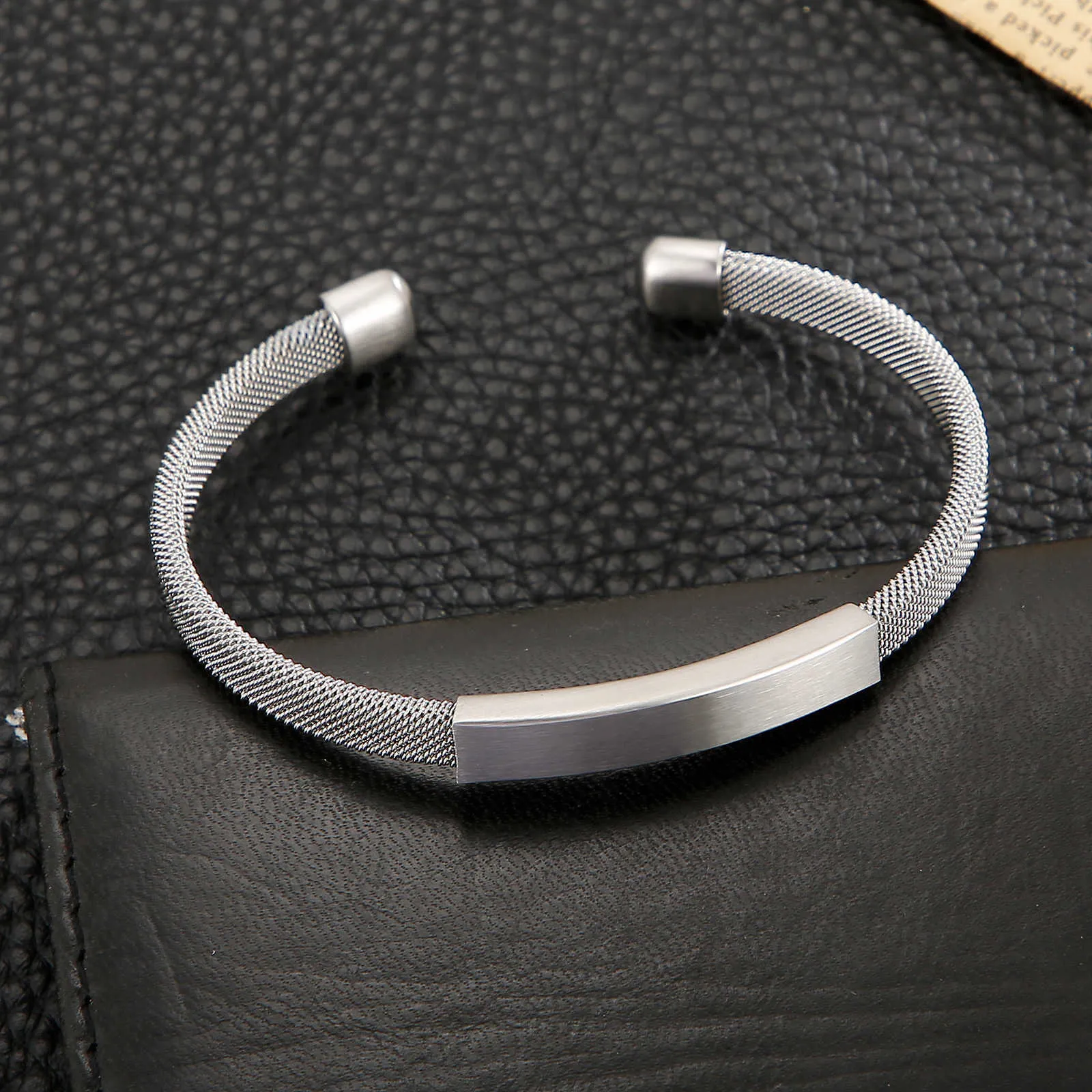 Danish zehen hand discount bracelet price