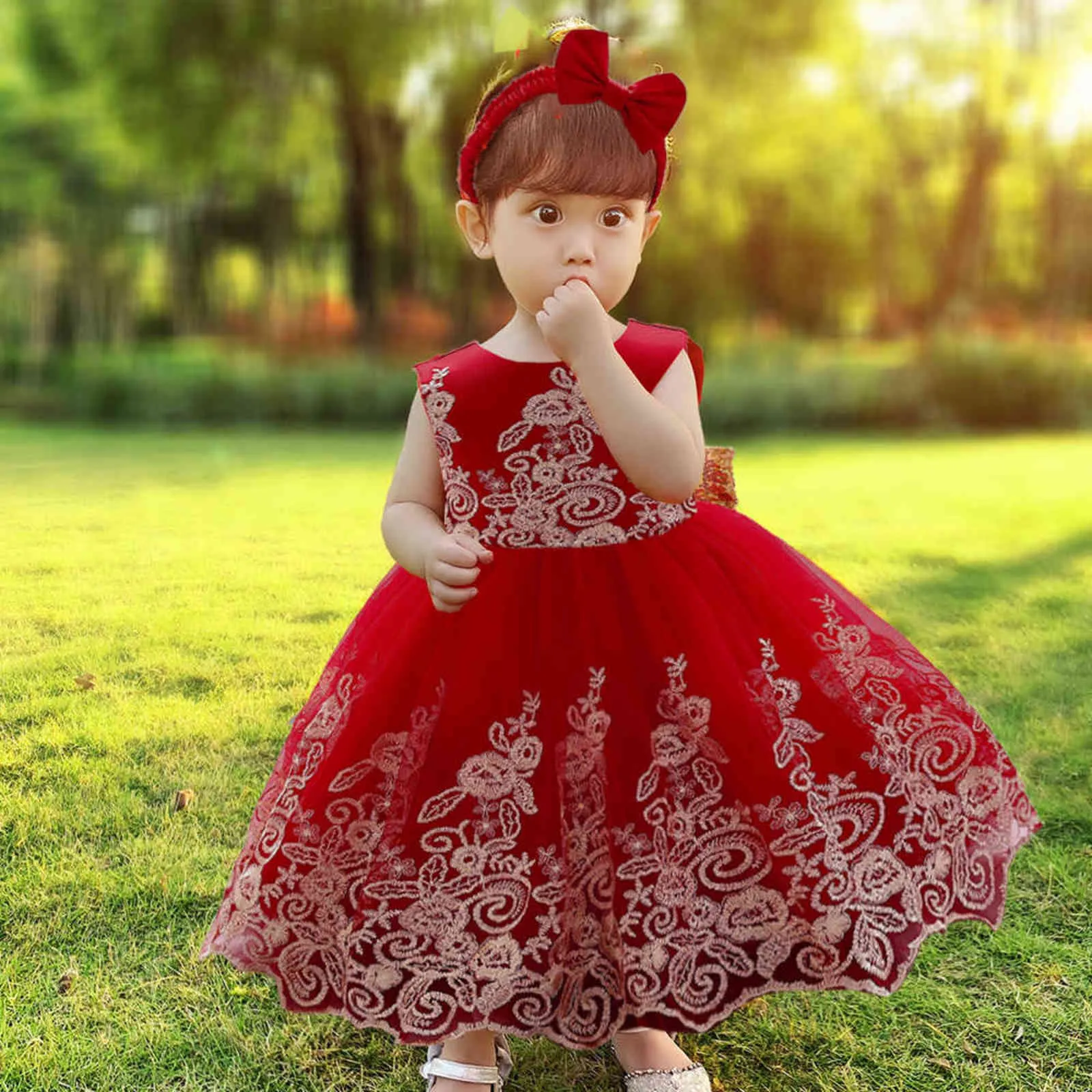 Toddler Sequins Bow Baby Girl Dresses Embroidery Flower 1st Birthday Christening Princess Dress Infant Party Wedding Kid Clothes G1129