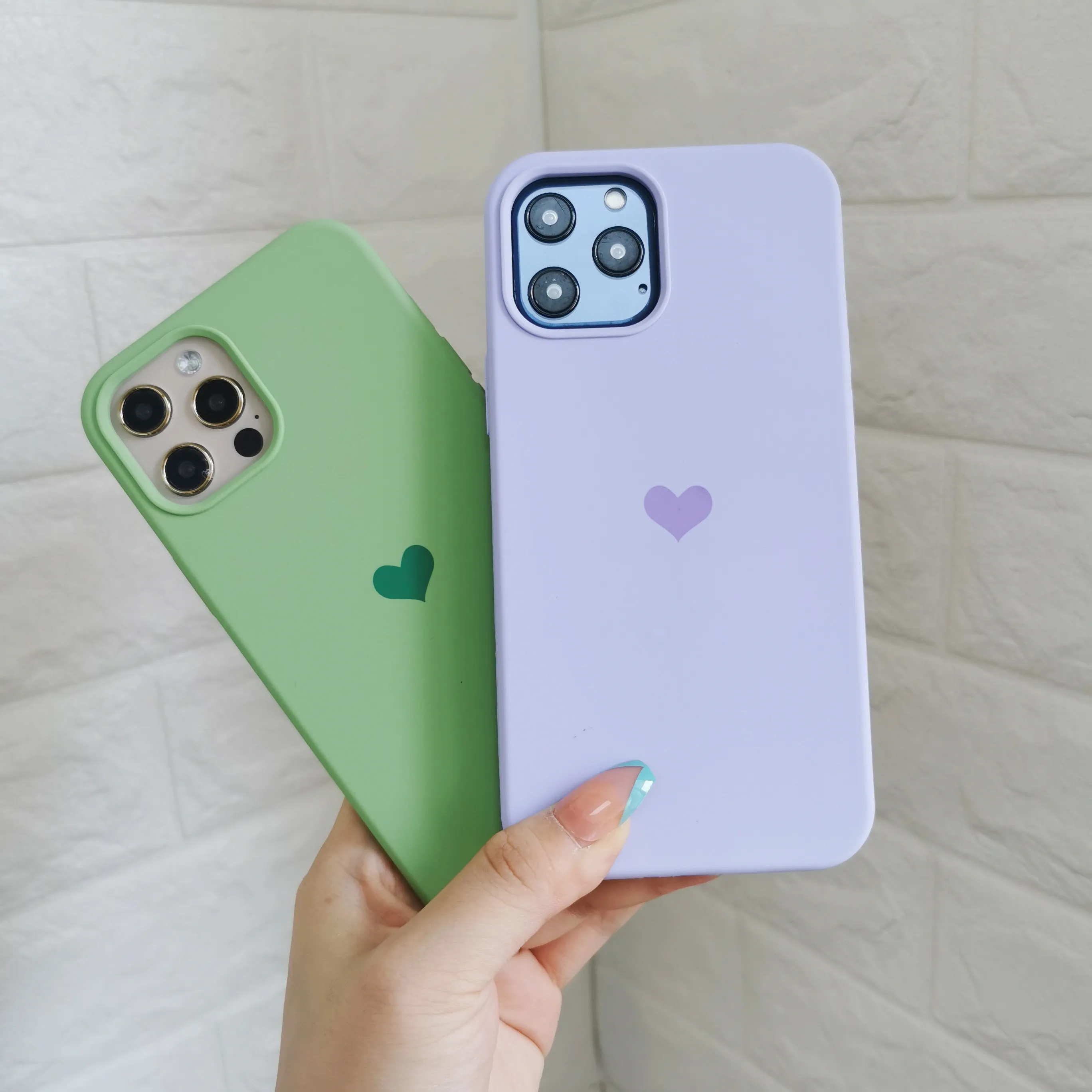 Płynne skrzynki silikonowe dla iPhone 12 Pro Max 7 8 plus XS XR X Cute Matte Heart Cover dla iPhone 11 Pro SE