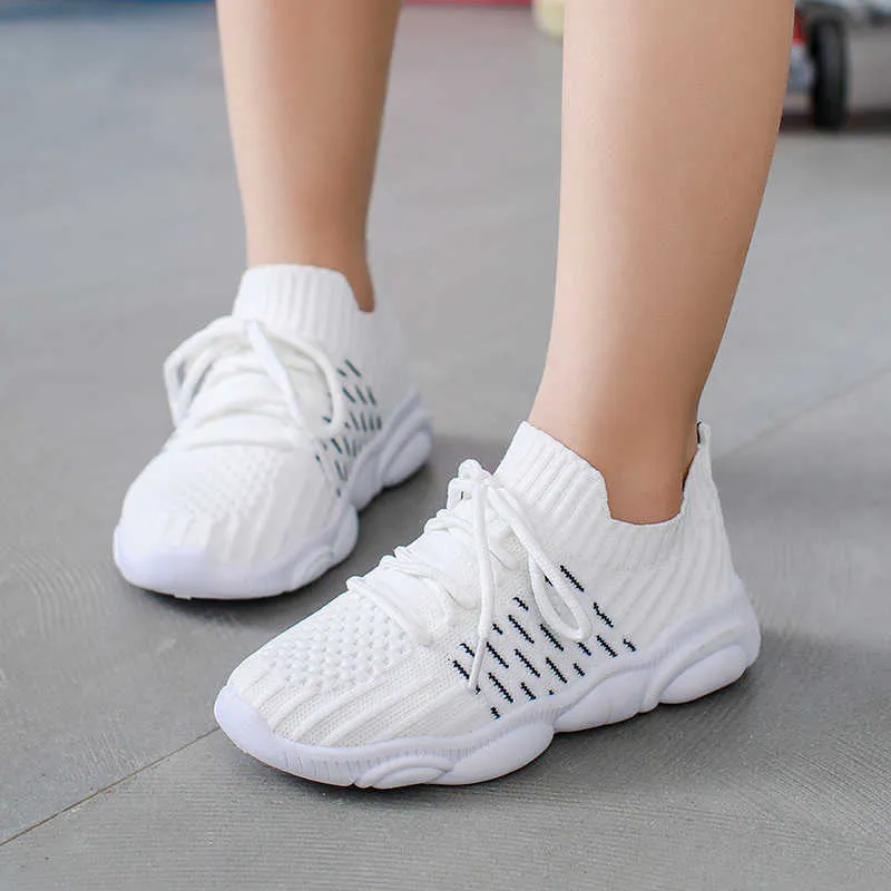 2021 Wiosna Nowe Buty dla dzieci Moda Sneakers Dzieci Dzieci Buty Sportowe Dla Chłopców Dziewczęta Oddychająca Mesh Running Tenis Infantil G1025