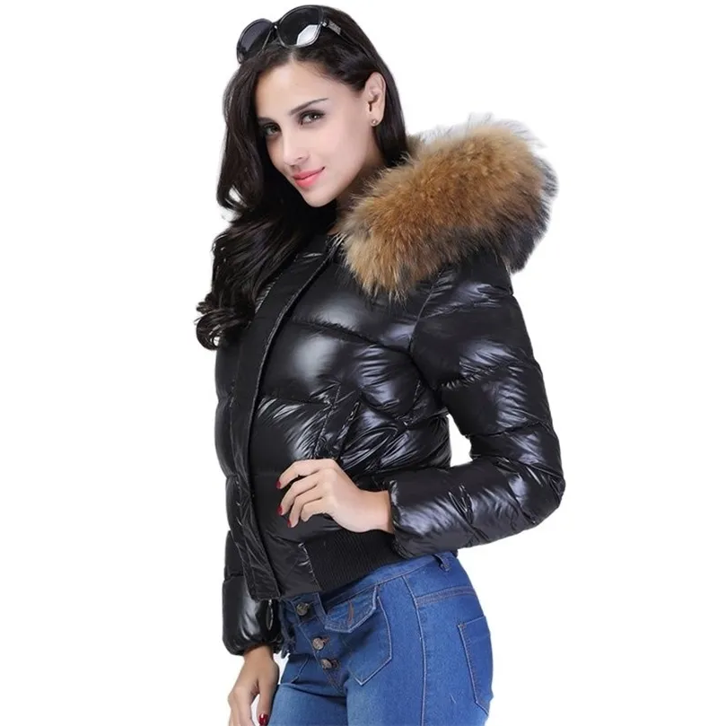 Large Real Raccon Fur Hooded Waterproof Winter Puffer Jacket Women Slim 90% Duck Down Coat Short Shiny Female Feather Down Parka 211023