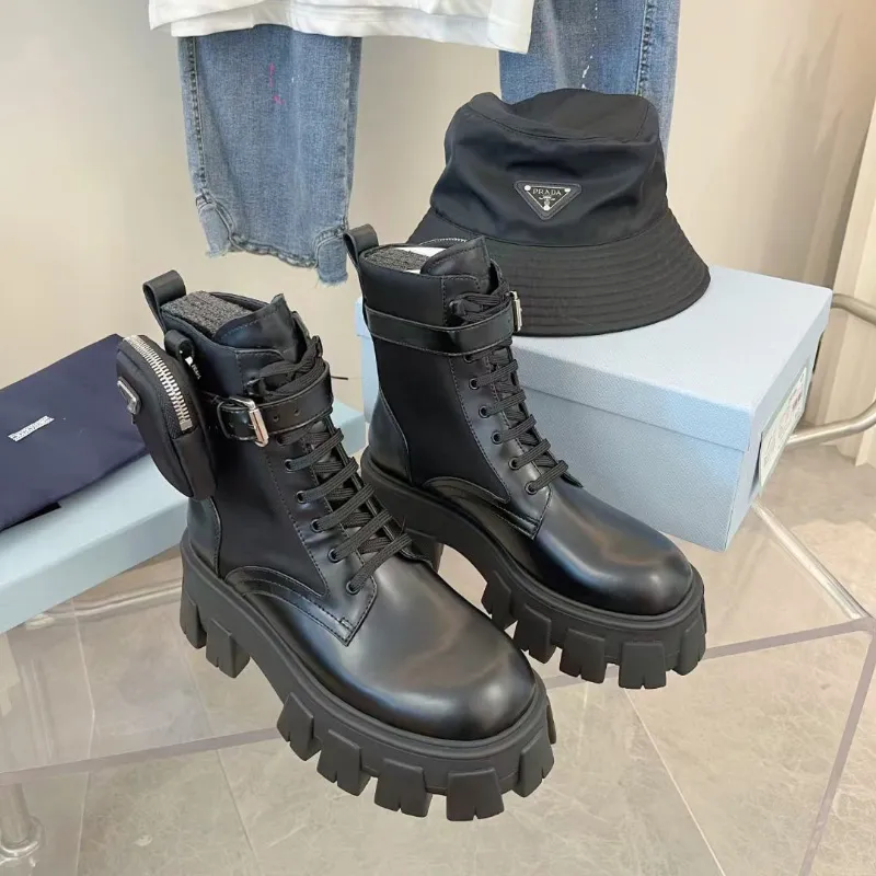 Leather combat boots with heel online