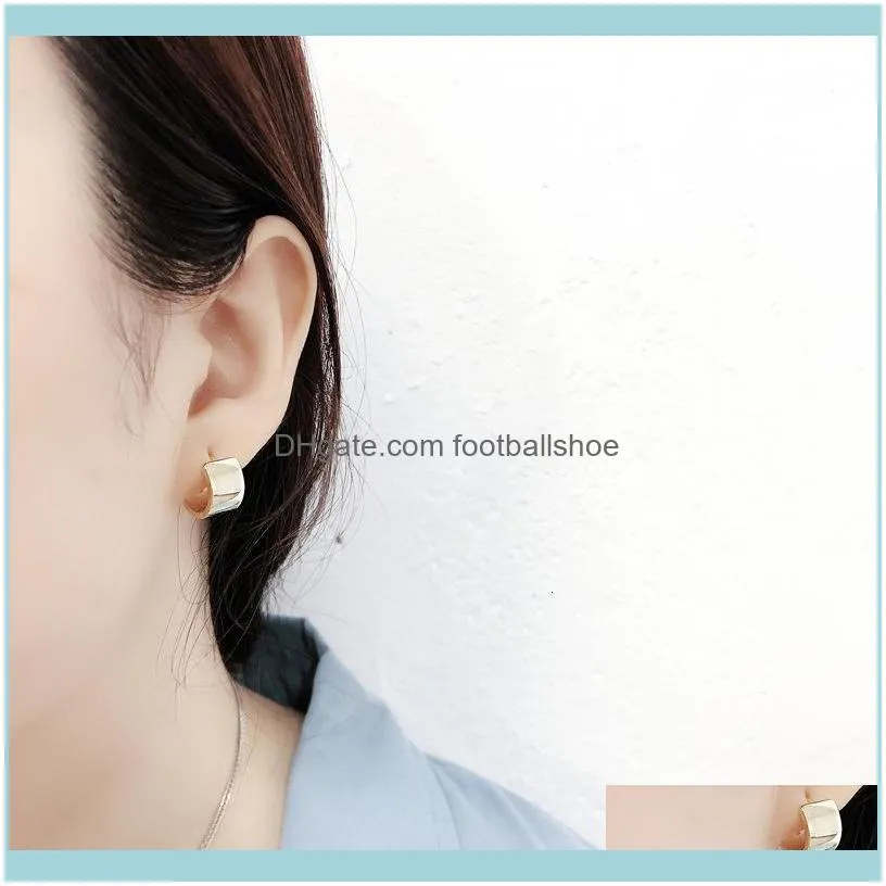 wide 2020 new simple light luxury fashion S925 pure Tremella Button earrings accessories women