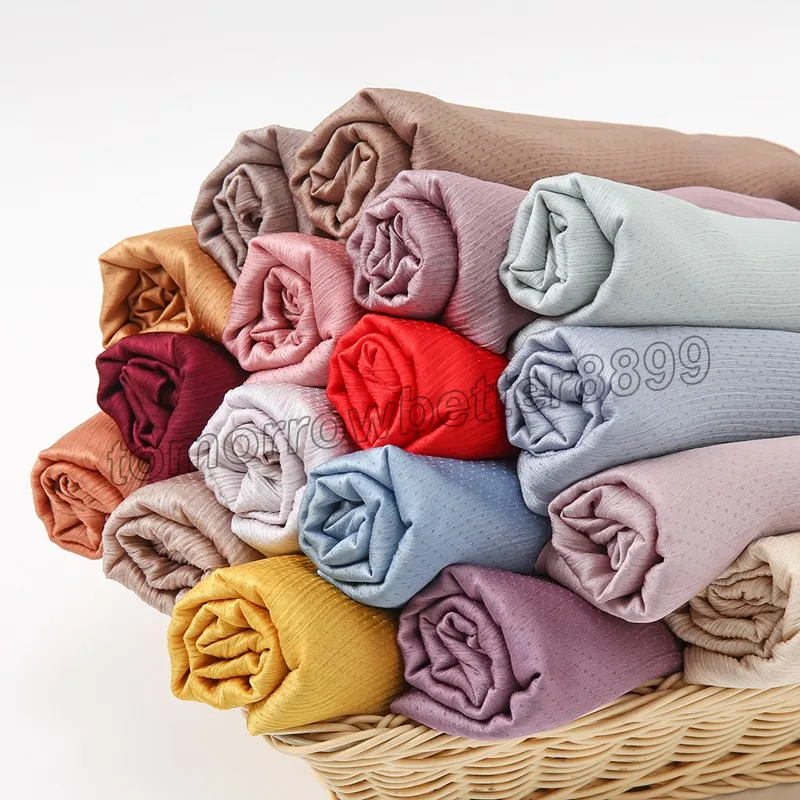 무슬림 여성을위한 새로운 Crinkle Hijab 스카프 고품질 Shawls Bandana 이슬람 터번 단단한 Headscarf Headband Khimar Hijab Abayas