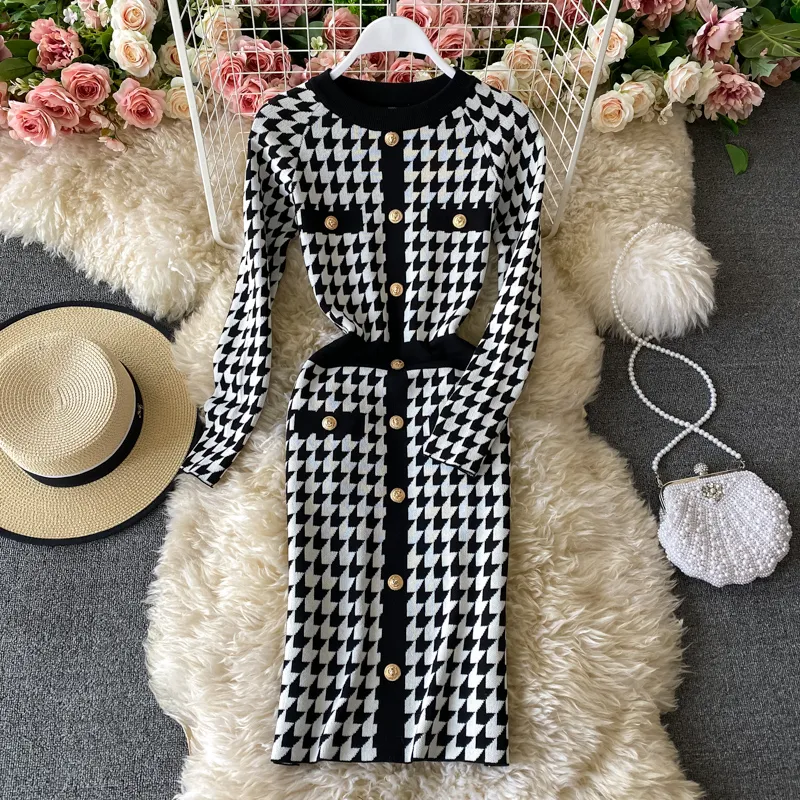 2021 Spring fashion design women's o-neck long sleeve houndtooth grid knitted high waist pencil dress knee length dress