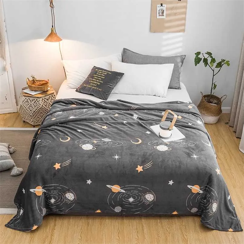 Starry sky bedspread blanket 200x230cm High Density Super Soft Flannel Blanket to on for the sofa/Bed/Car Portable Plaids 211122