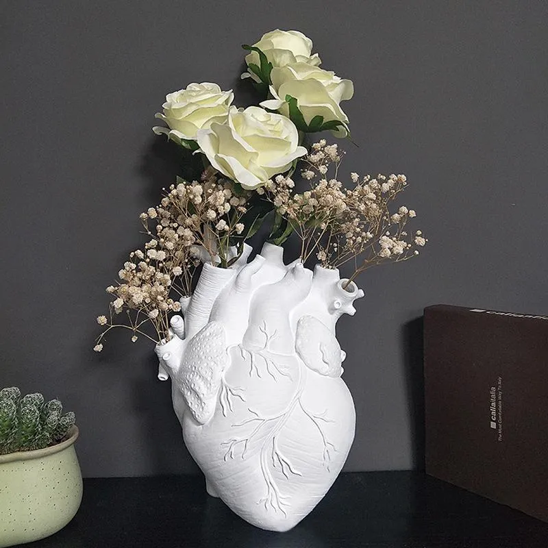 Heart Shape Flower Vase Nordic Style Dried Resin Pot Art Vases Sculpture Desktop Plant For Home Decor Ornament Gifts