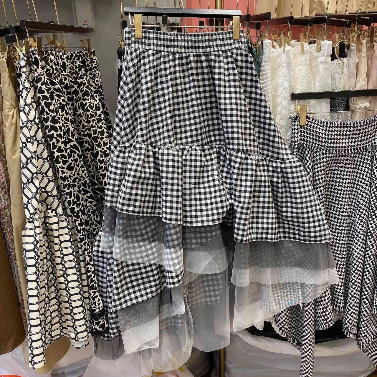 Stretch plaid midi skirt hotsell