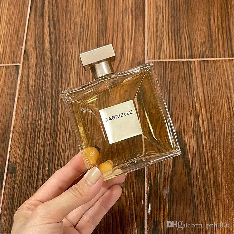 Woody perfumes online for ladies