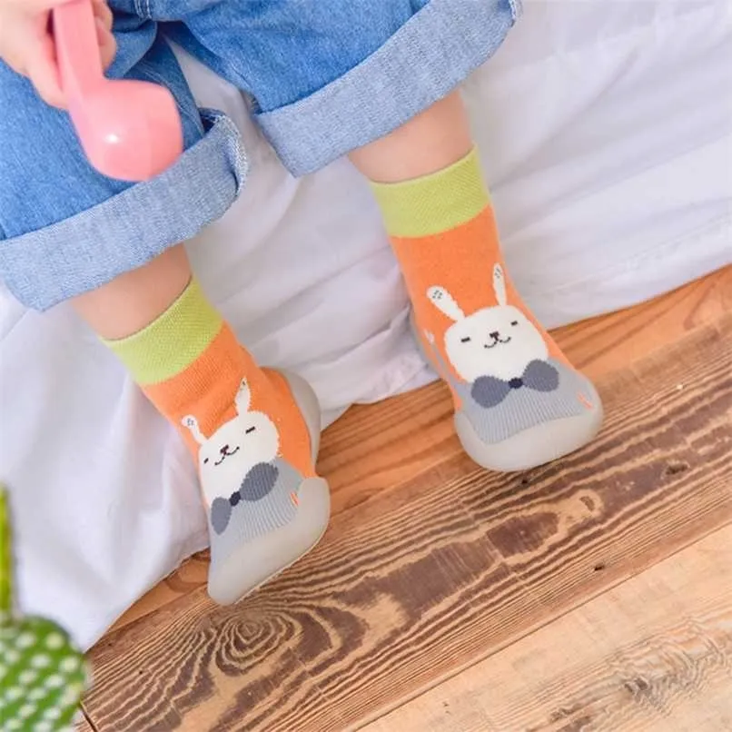 Kaymaz Bebek Zemin Çorap Ayakkabı Yumuşak Kauçuk Tabanlar Kalın Kış Karikatür Toddler Patik 220118