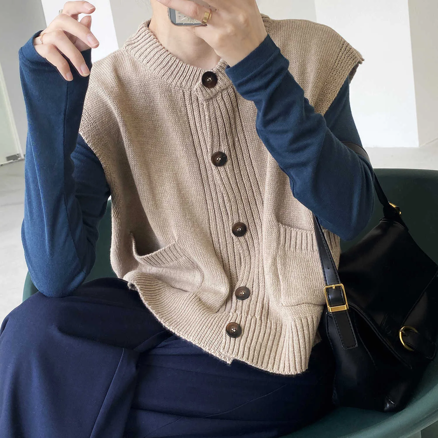 Сплошной цвет вязаный жилет Женская осень корейский стиль свободный без рукавов свитер кардиган 6671 210607