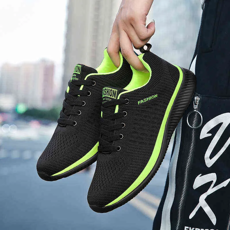 Men's Sneakers Knitted Light Sports Shoes Woman Fashion Couple Casual Running Shoes H1125