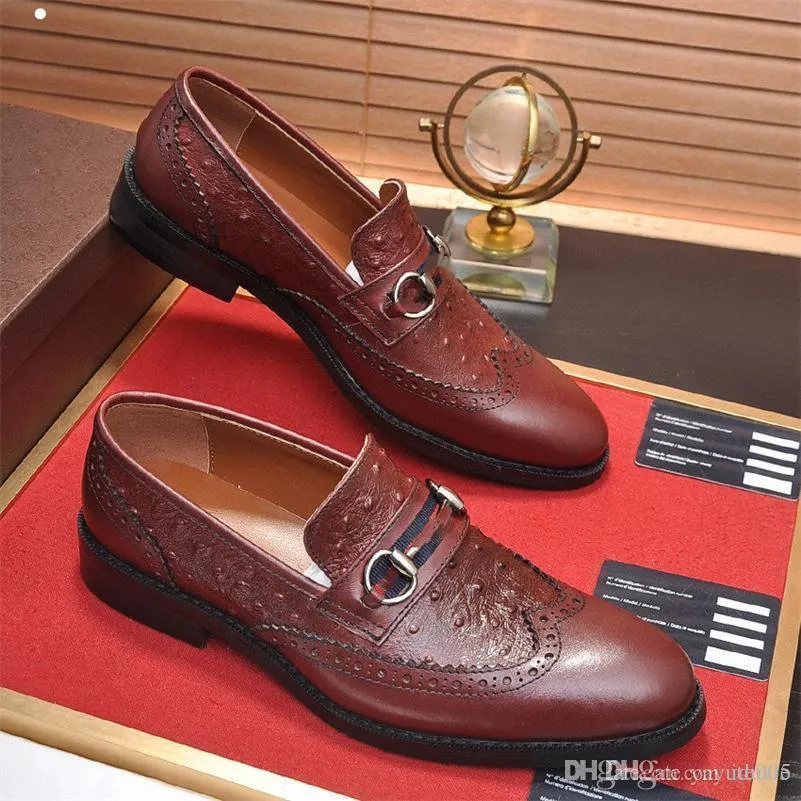 A1 21ss TOP Men Soft leather dress shoes moccasin bees embroidery decorate business wedding Oxfords shoe SIZE 38-45