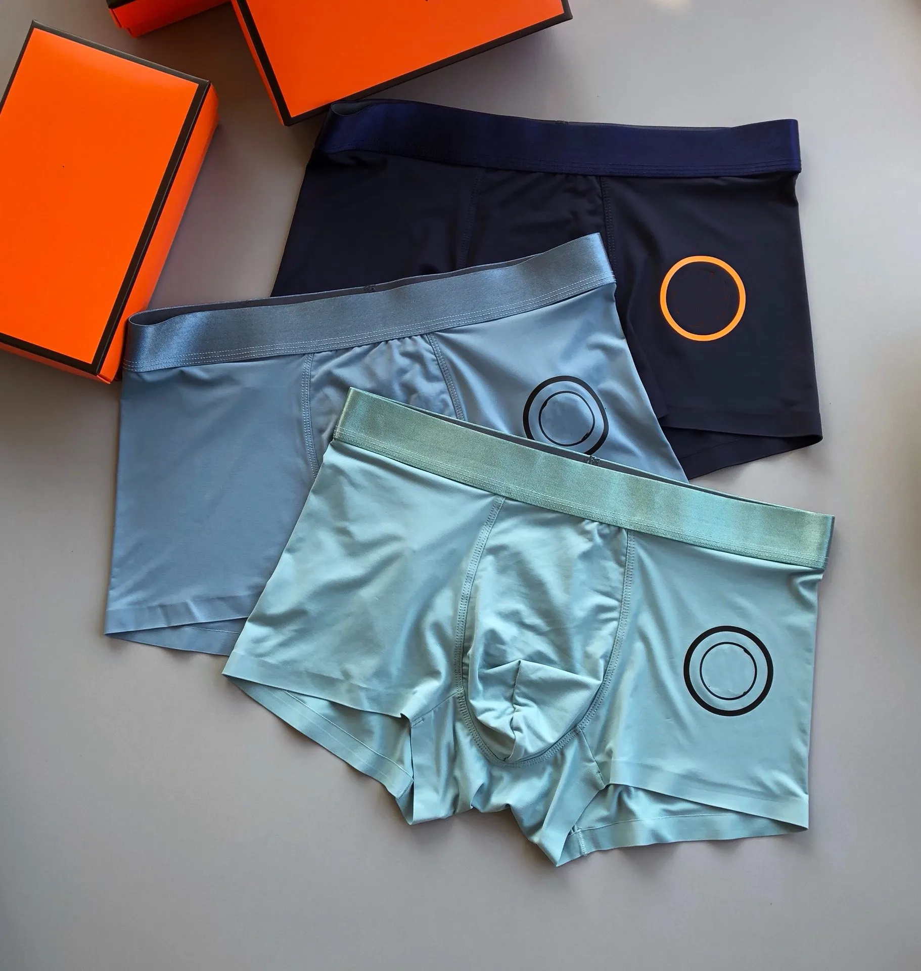 2023 män underkläder designers underbyxor mode boxare andningsbara bomullsherr midja underbundna man underkläder 3 st/låda stor storlek l-xxxl