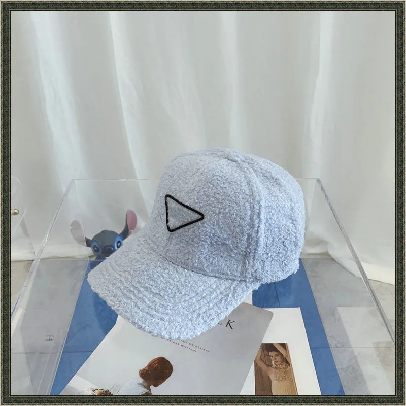 21SS Projektanci czapki czapki zima ciepła kapelusz wełniana czapka 58 cm obwód głowy Kobiety baseballowe czapki baseballowe Casquette Fashion Vailies 294C