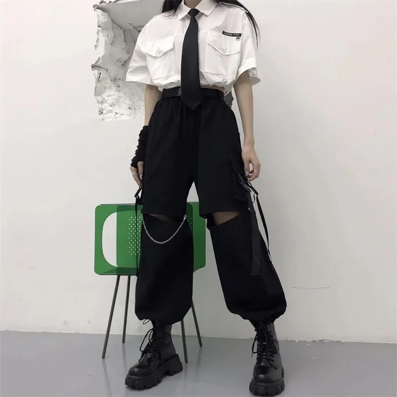 HOUZHOU Gothic Streetwear Damen Cargohose mit Kette Punk Techwear Schwarz Oversize Koreanische Mode Weite Beinhose Alt 210925