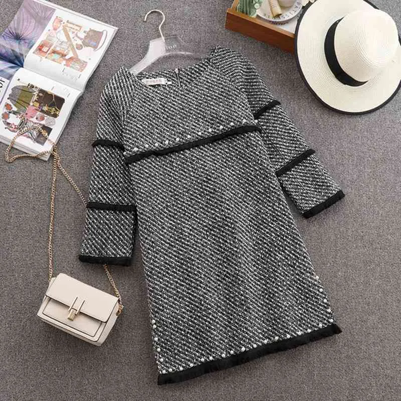 Mevcut Tweed Elbiseler Hit Bahar Sonbahar Kadın Boncuk Püskül O Boyun Kadın Yün Karışımı Mini Elbise 210428