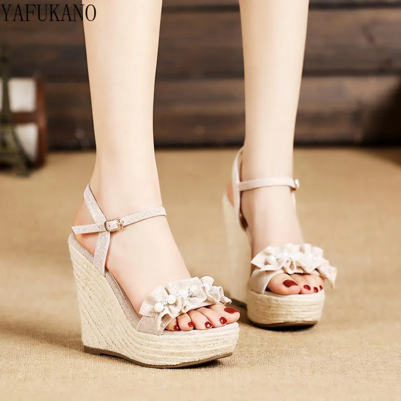 Fashion twine woven best sale wedge sandals