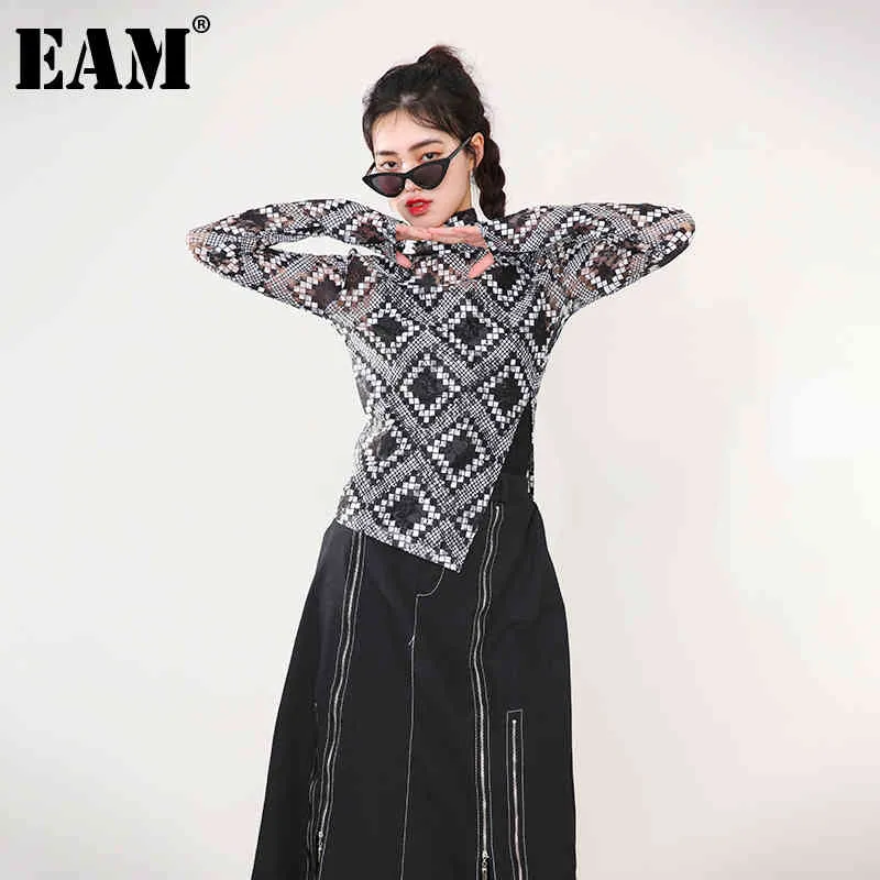 [Eam] Kvinnor vintage perspektiv mönster asymmetrisk t-shirt Turtleneck långärmad mode våren höst 1dd468001 21512
