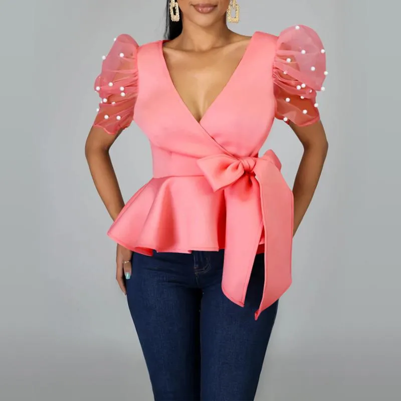 Damska koszulka Elegancka rękaw puff Topy Kobiety Perły Frezowanie Mesh Patchwork Wrap Top Lato 2021 Ruffles Hem Peplum T Shirt Mujer