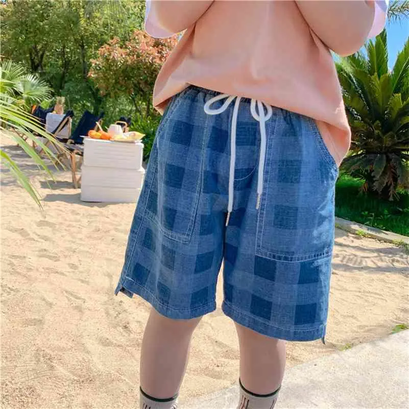 Style coréen garçons mode plaid lâche denim longueur au genou pantalon 2-7 ans enfants décontracté tout match jeans 210708
