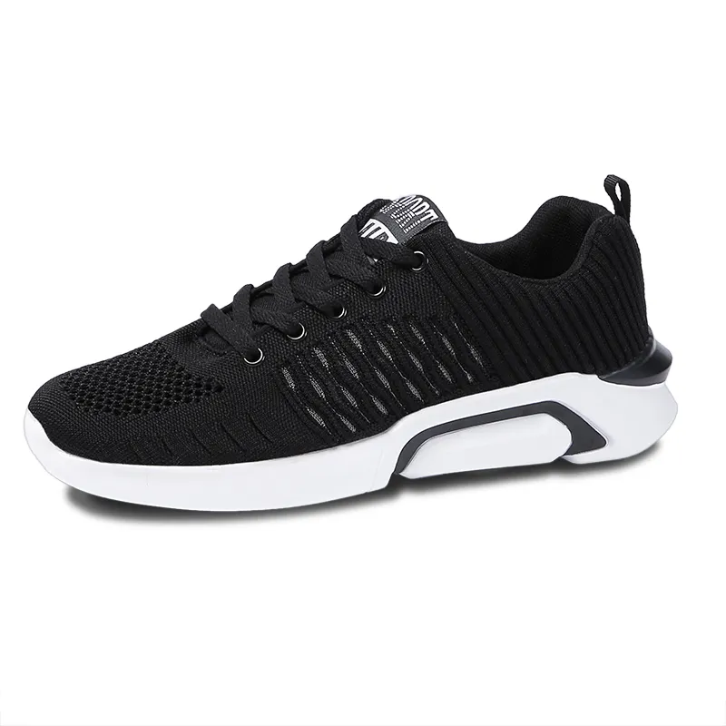 Wysokiej jakości 2021 Najnowszy Przyjazd Mężczyźni Kobiet Sport Buty do biegania Moda Czarne Białe Oddychające Runners Outdoor Sneakers Rozmiar 39-44 Wy10-1703