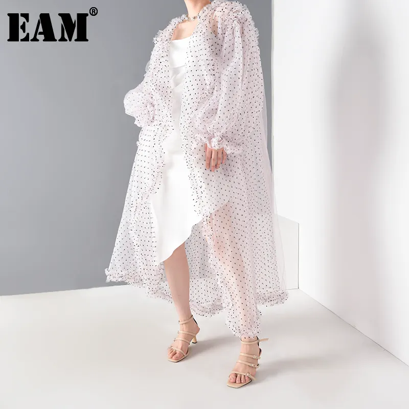 [EAM] Femmes Dot Mesh Perspective Longue Grande Taille Blouse À Manches Longues Coupe Ample Chemise Mode Printemps Été JF39411 210512