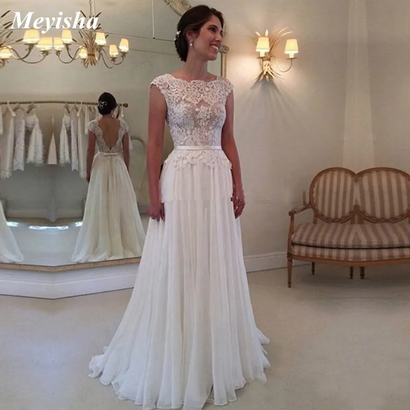 Empire Waist Wedding Dress, Plus Size Bridal Gown With V Neck, Poet  Sleeves, Lace Up Back Floor Length Tulle Skirt, 3D Floral Appliques, Bow  Sash, Pearls, Beads, Ruched Ribbon For Chapel Wedding