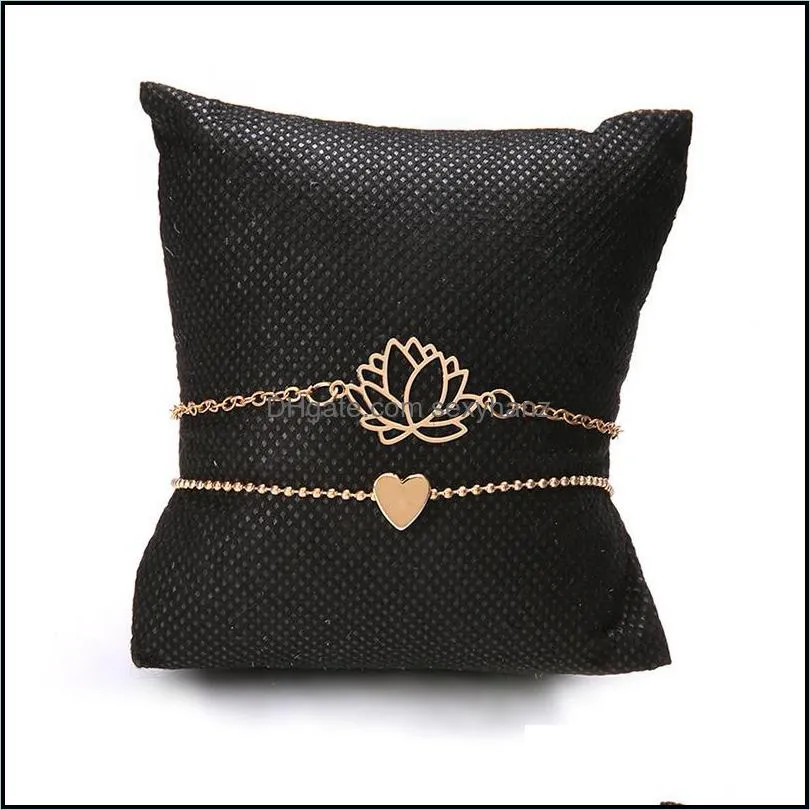 Link Chain 2Pcs/Set Simple Hollow Out Lotus Flower Bracelets Charming Women`s Heart-shaped Gold Bracelet Fashion Party Jewelry Gift