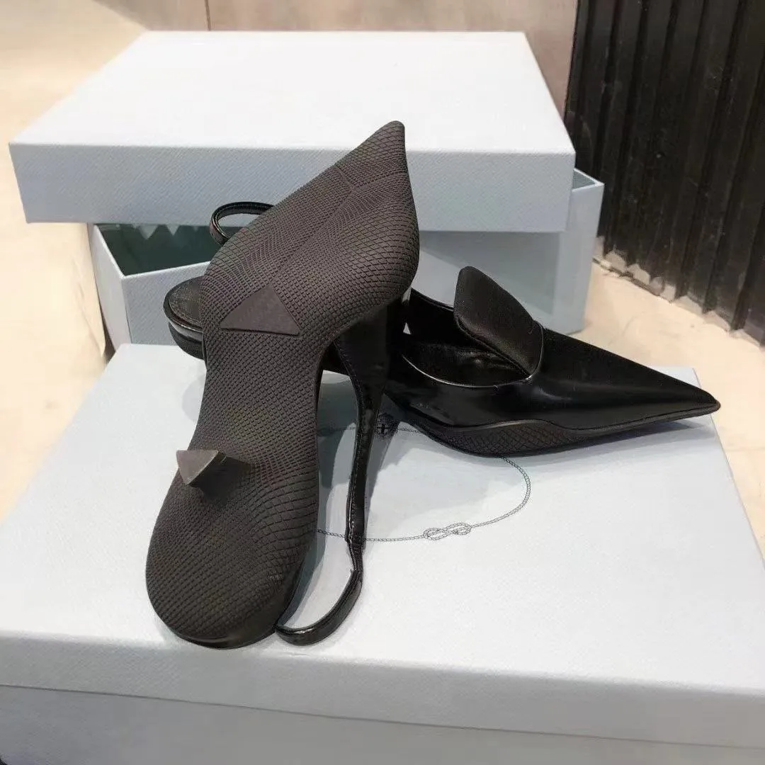 Pantofole da donna stile classico europeo di lusso, sandali con tacco sottile a punta, pelle abbinata, mocassini alti, fondo in gomma, più colori