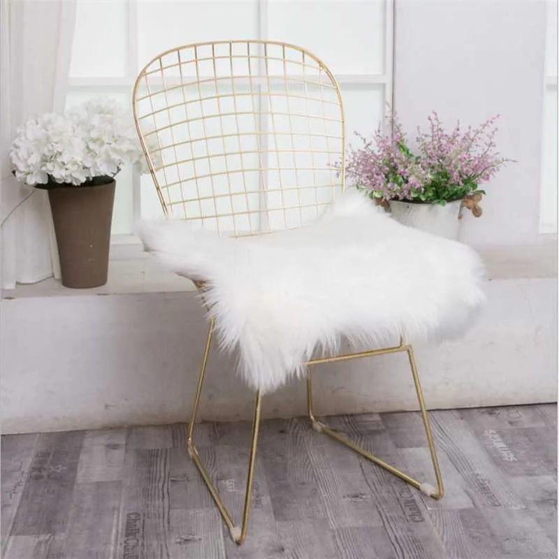 Chair Mat Seat Pad Skin Fur Area Rugs Warm Artificial Textile Soft Sheepskin Rug Chair cushion Decoration Wool Warm Hairy Carpet 210611