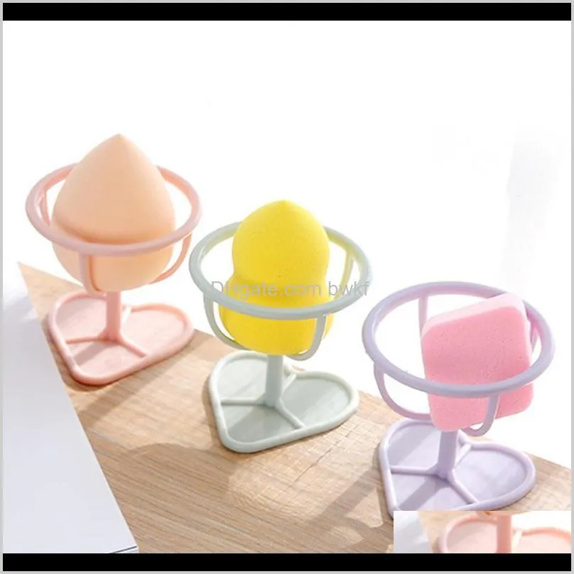 beauty makeup powder puff storage rack egg foam sponge drying stand heart-shaped base holder plastic shelf organizers tool